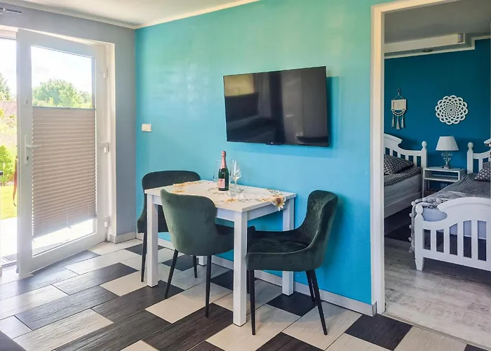 Апартаменты Awesome In With Wifi